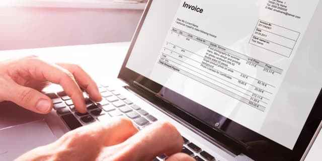 Czy można odliczyć VAT z faktury zagranicznej? Oto co musisz wiedzieć Czy można odliczyć VAT z faktury zagranicznej? Oto co musisz wiedzieć