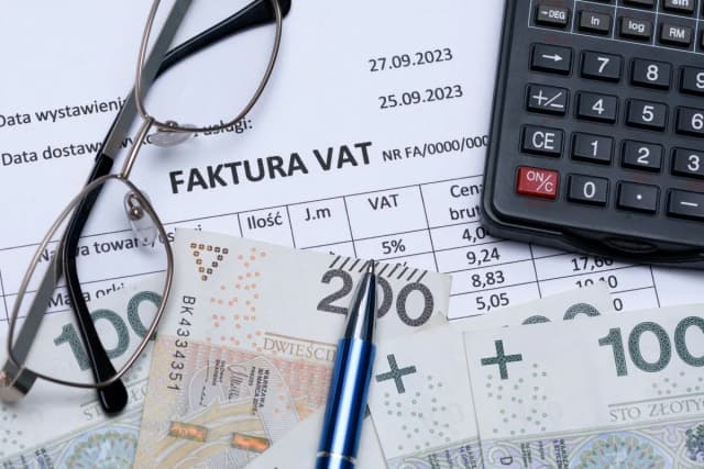 Czy można wystawić fakturę w niedzielę? Sprawdź przepisy i zasady Czy można wystawić fakturę w niedzielę? Sprawdź przepisy i zasady
